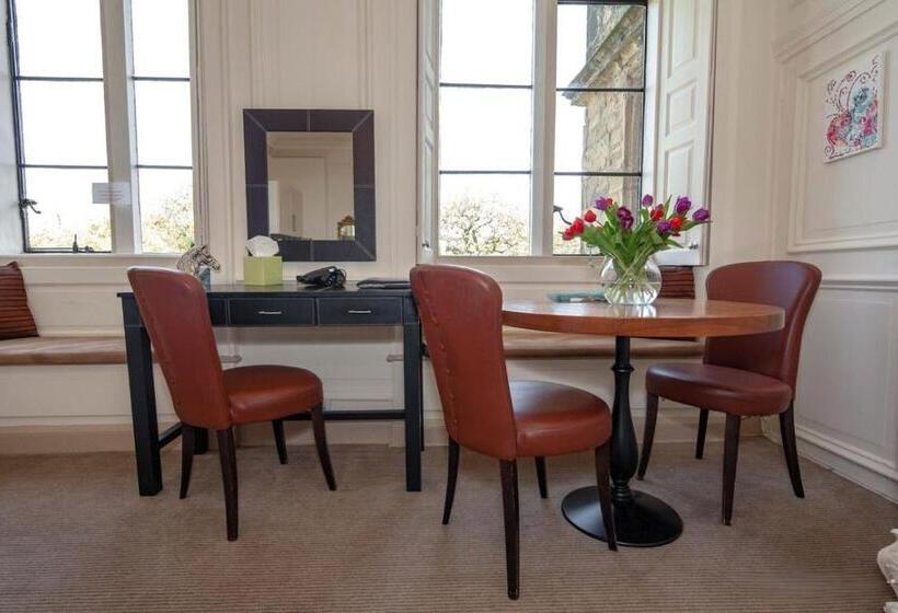 اتاق سوپریور, Bagshaw Hall