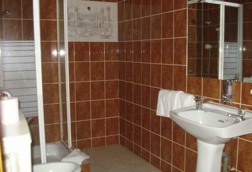 غرفة قياسية, Bridge Guest House