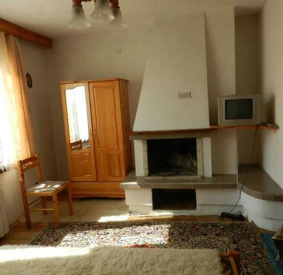 Standard Studio, Damianka Guest House