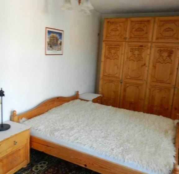 Standardrum, Damianka Guest House