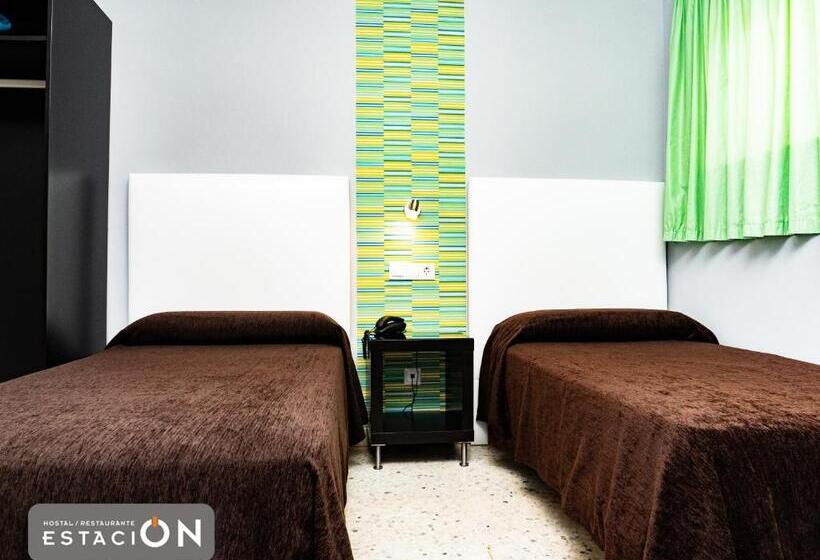 经济房, Hostal Restaurante Estación
