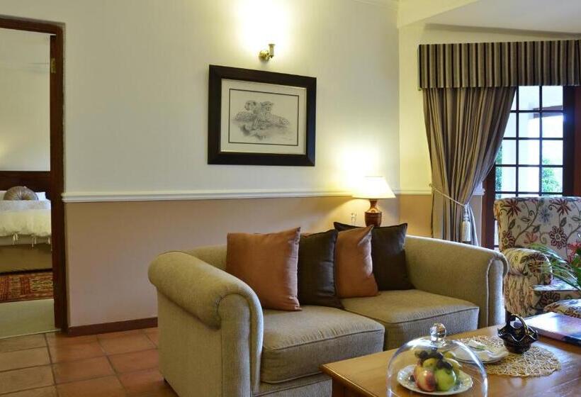 Люкс Повышенной Комфортности, Highgrove House Country Hotel, Restaurant, Farm & Spa