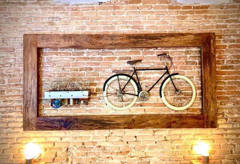 اتاق سوپریور, Hostal Portugal