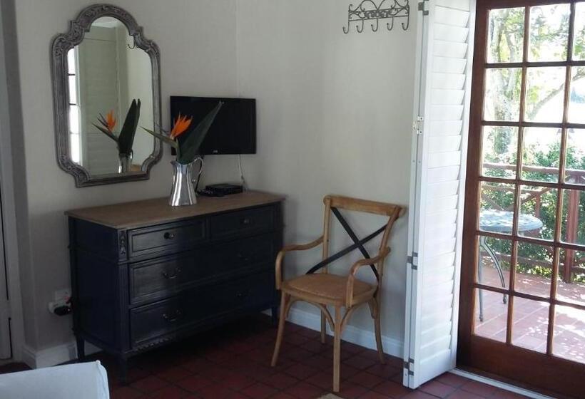 اتاق سوپریور با تخت بزرگ, Klein Waterval Riverside Lodge