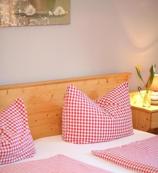 غرفة قياسية, Pension Bergsee