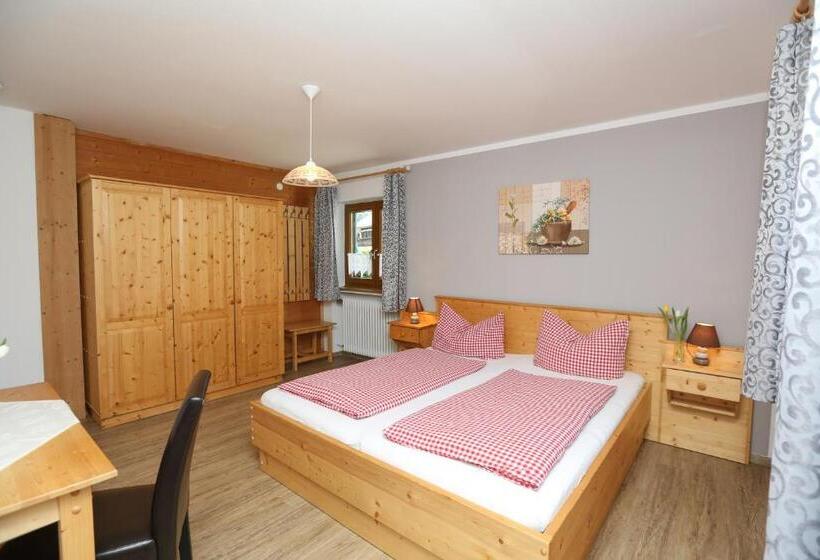 غرفة قياسية, Pension Bergsee