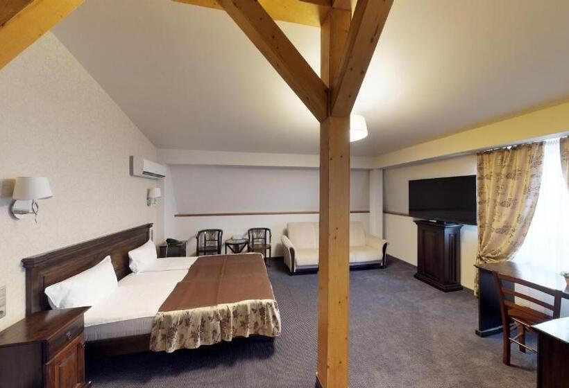 주니어 스위트, Pension Korona