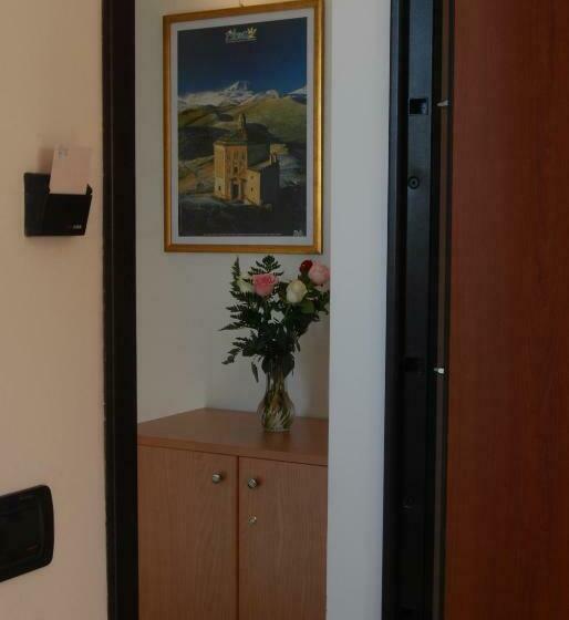 إستوديو قياسى, Residence Helene