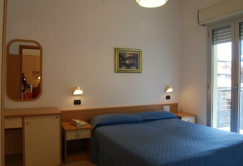 شقة غرفة واحدة, Residence Helene