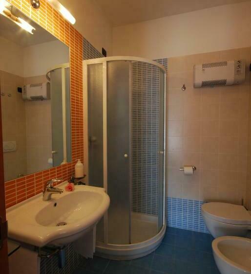 شقة غرفة واحدة, Residence Helene