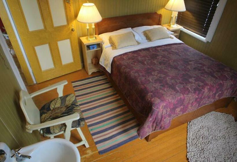 スタンダードルーム, Auberge Du Café Chez Sam