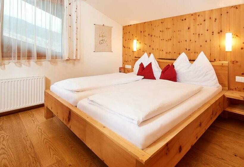 اتاق استاندارد یک نفره, Bio Pension Bliem