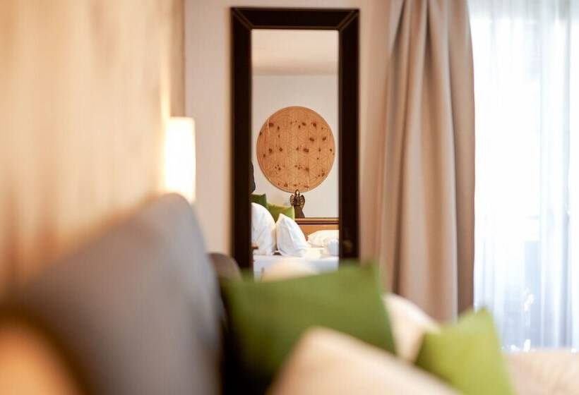 اتاق خانوادگی, Bio Pension Bliem