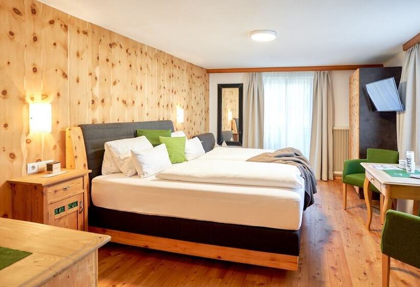 اتاق خانوادگی, Bio Pension Bliem