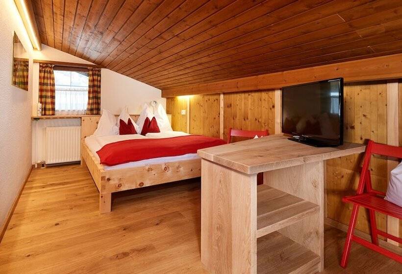 اتاق خانوادگی, Bio Pension Bliem