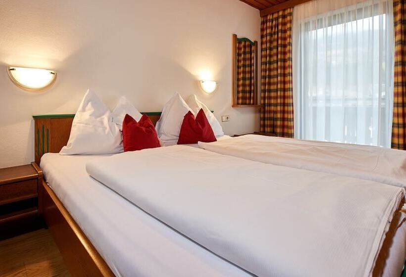 اتاق خانوادگی, Bio Pension Bliem