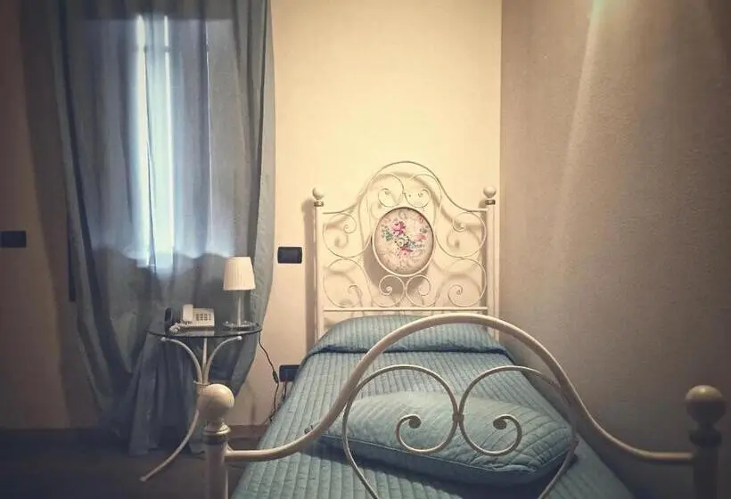 スタンダードシングルルーム, Agriturismo Borgo Tecla
