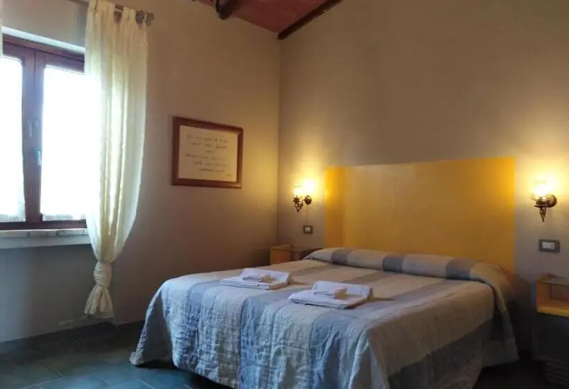 Huoneisto 1 Makuuhuone, Agriturismo La Svolta