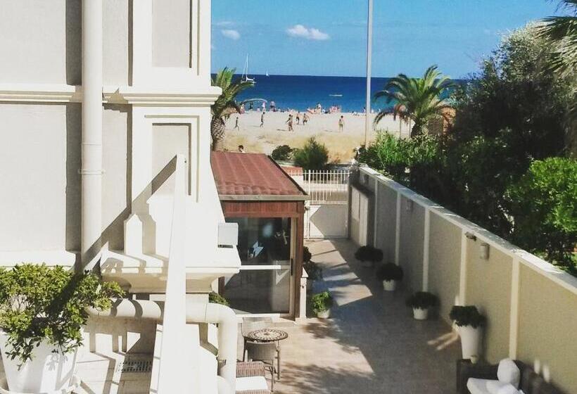 带露台的高档房间, La Villa Del Mare