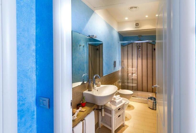 Номер Deluxe Вид на Море, La Villa Del Mare
