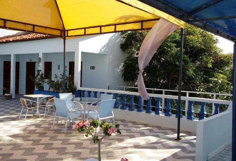 4인용 스탠다드 룸, Pousada Azul Da Broadway