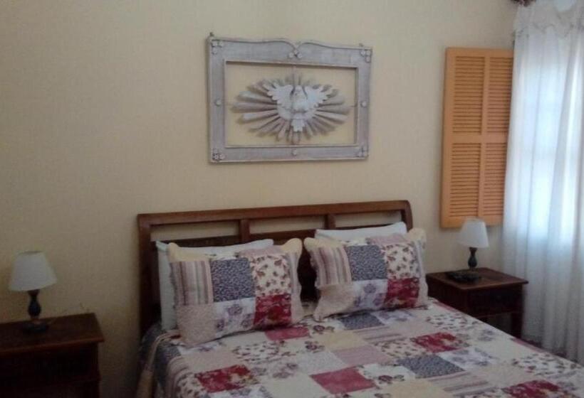 4인용 스탠다드 룸, Pousada Berço Da Liberdade