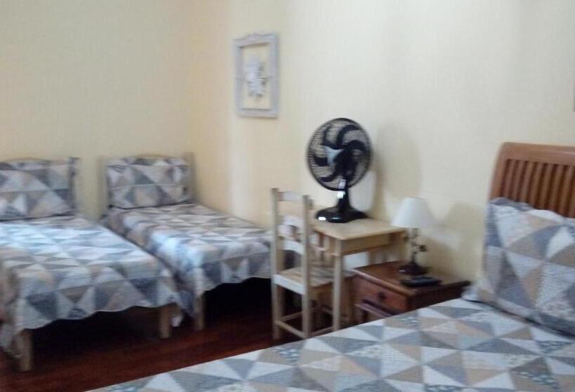 4인용 스탠다드 룸, Pousada Berço Da Liberdade