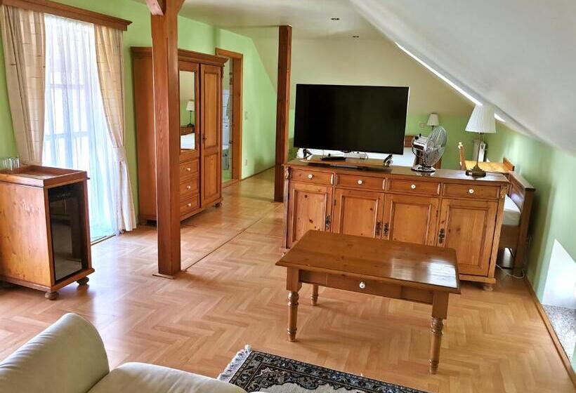 חדר סטנדרט לשלושה, Rezidence Zvon