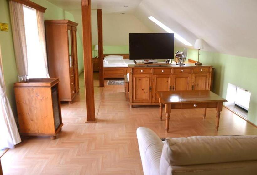 חדר סטנדרט לשלושה, Rezidence Zvon