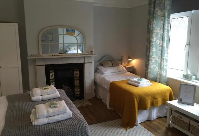ファミリールーム, Sandsides Guest House