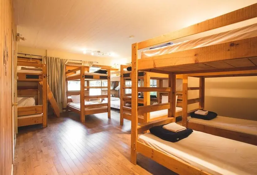 Vuode Makuusalissa, Auberge Micro Brasserie Le Baril Roulant