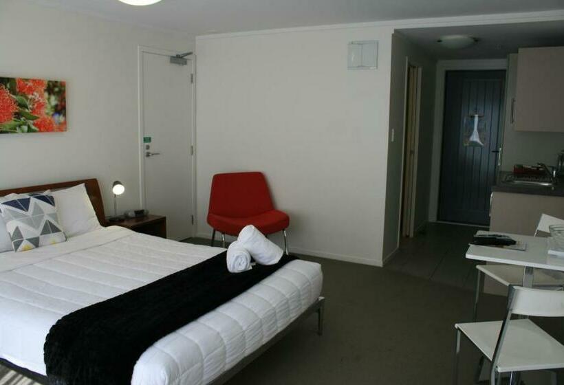 스탠다드 스튜디오, Atlas Suites And Apartments