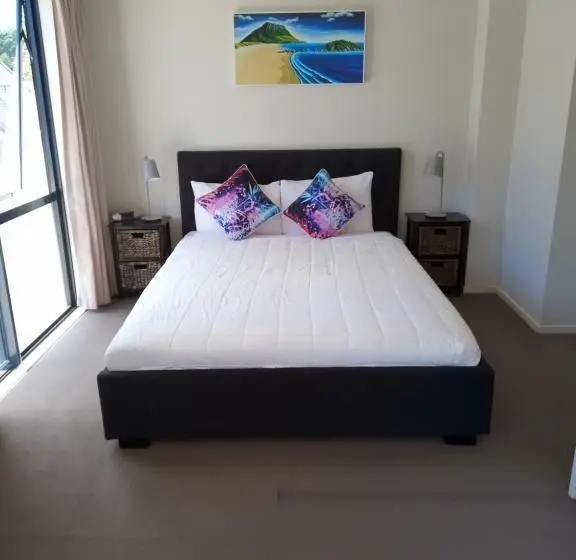３ベッドルームアパートメント, Atlas Suites And Apartments