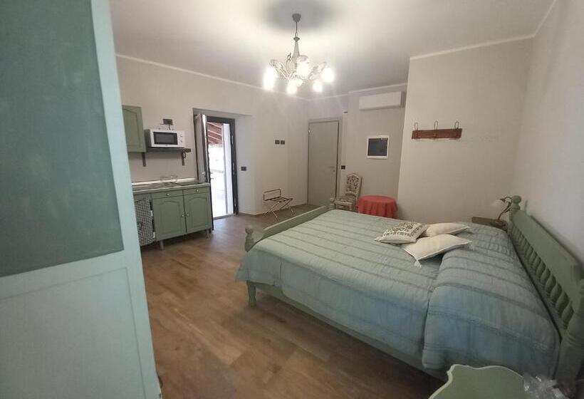 スタンダードスタジオ, Agriturismo Brusalino