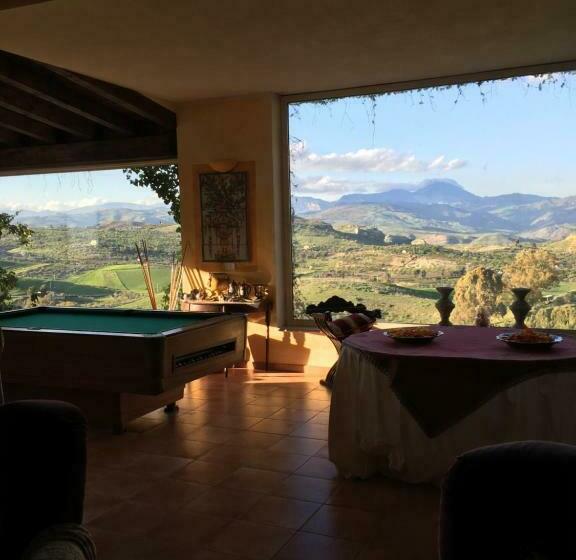 Номер Стандарт, Ciuci S Manor