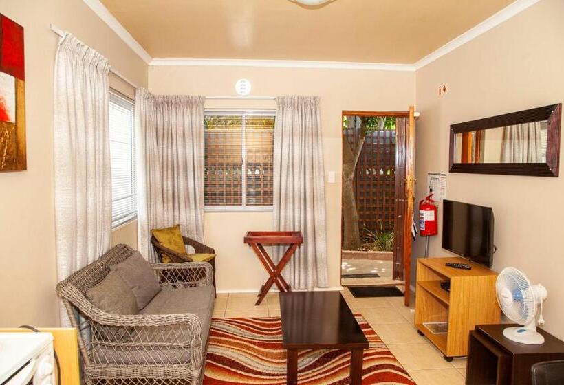 スイート, 80 Kendal Guest House