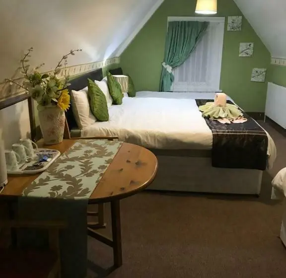 スタンダードトリプルルーム, Acorn Lodge Guest House