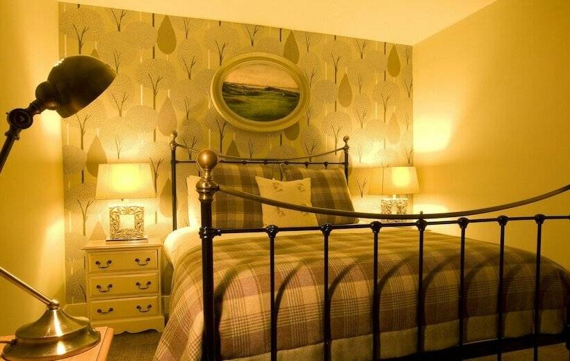 Номер Deluxe, Sandown House