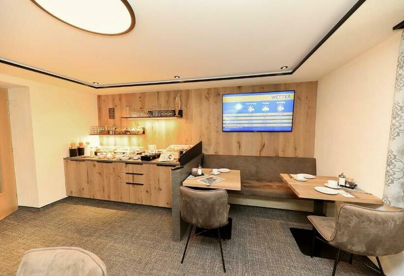 标准间, Seeapart Pöder