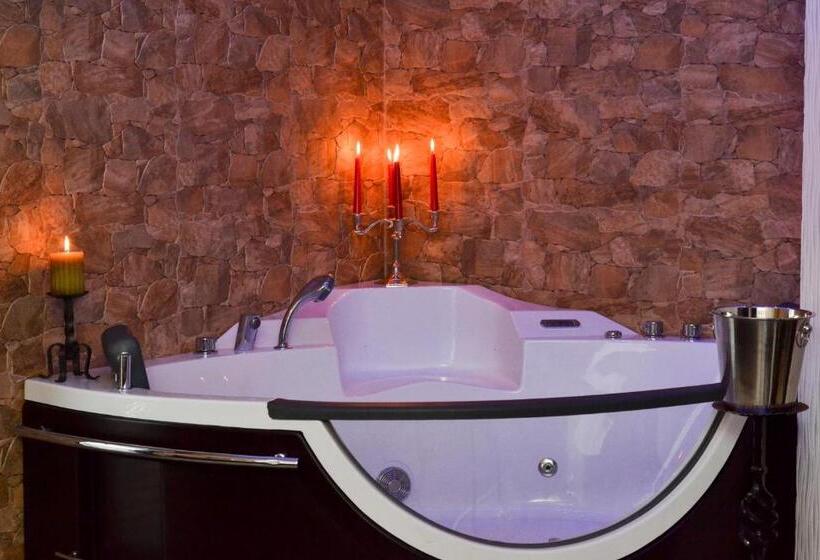 デラックスルーム, Pension Casa Wenge