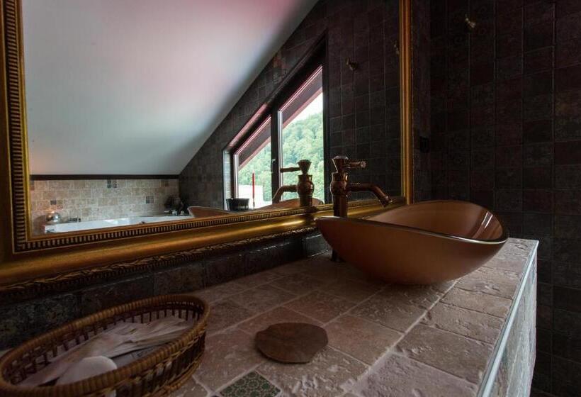 デラックススイート, Pension Casa Wenge