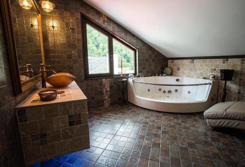 デラックススイート, Pension Casa Wenge