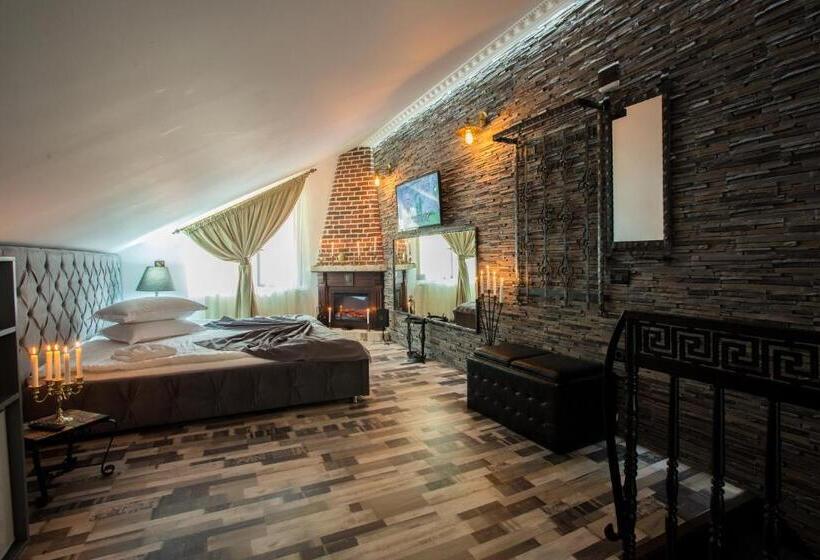 4ベッドルームハウス, Pension Casa Wenge