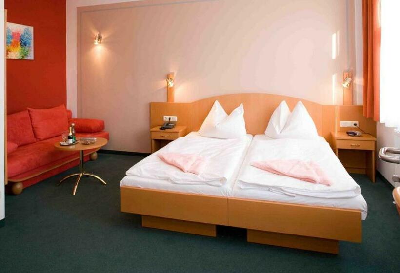 חדר סטנדרט לשלושה, Pension Elisabeth