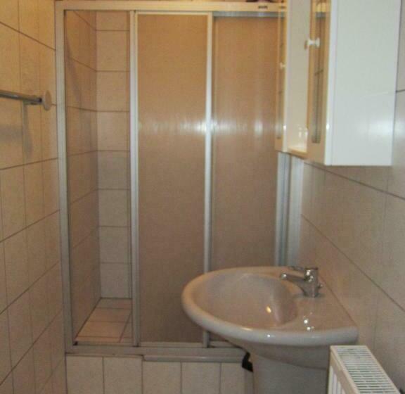 חדר סטנדרט לשלושה, Pension Elisabeth