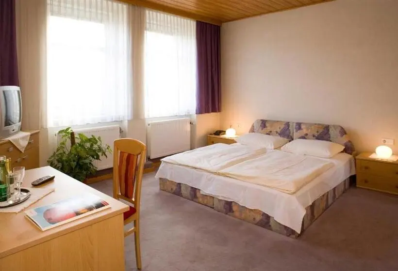 Huoneisto 1 Makuuhuone, Pension Elisabeth
