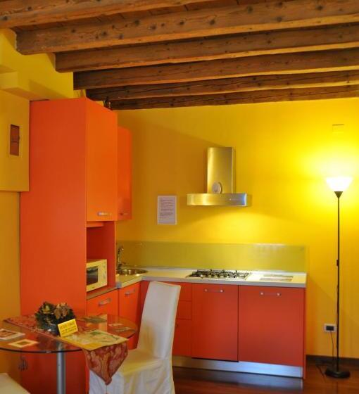 اتاق لوکس, Piazza Nova Guest House