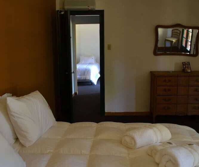 غرفة عائلية, Fortin De Santa Rosa