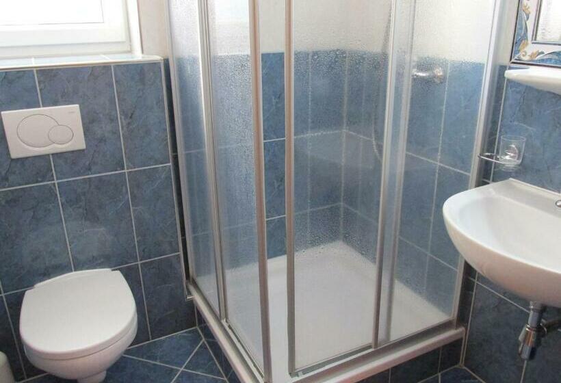 带2个卧室的公寓, Apart Alpenschlössl