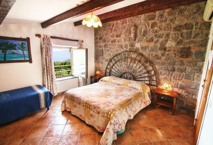 اتاق استاندارد, Agriturismo La Chiana